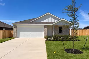 219 Cassius Blue Dr, Huntsville, TX 77320 - Photo 1