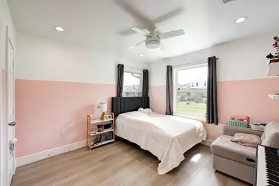 4536 Sunburst Street, Bellaire, TX 77401 - Photo 15