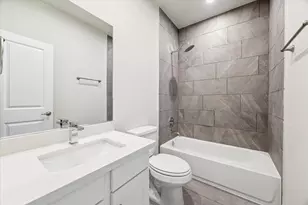 3911 Willowbend Point, Houston, TX 77025 - Photo 19