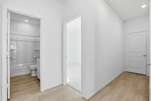 631 Yaupon Holly Dr, Rosenberg, TX 77741 - Photo 5