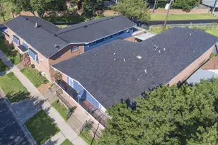 2712 Oakcliff St, Houston, TX 77023 - Photo 3