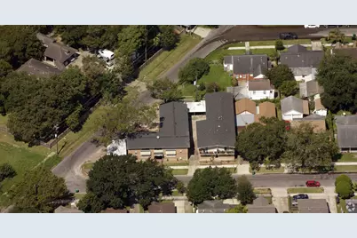 2712 Oakcliff Street, Houston, TX 77023 - Photo 9