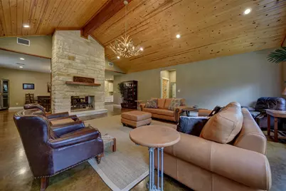 2003 Oakridge Road, Weimar, TX 78962 - Photo 7