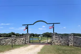 2003 Oak Ridge Rd, Weimar, TX 78962 - Photo 35