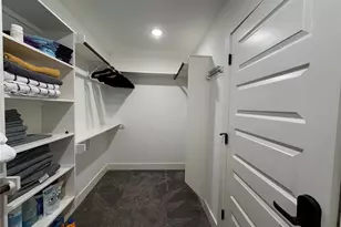 2417 Noble St, Houston, TX 77026 - Photo 11