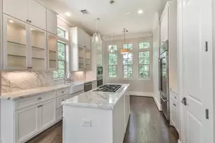70 Wooded Park Pl, The Woodlands, TX 77380 - Photo 3