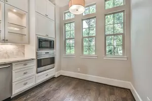 70 Wooded Park Pl, The Woodlands, TX 77380 - Photo 5