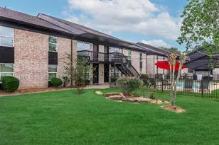 327 W Hufsmith Rd Rd, Tomball, TX 77375 - Photo 7