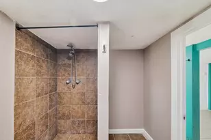 11 Highland Dr, Bayou Vista, TX 77563 - Photo 33