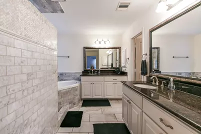1111 W 26th Street, Houston, TX 77008 - Photo 23