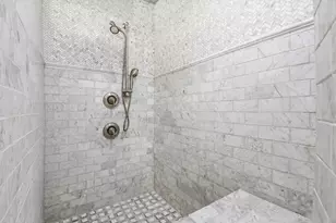 1111 W 26th St, Houston, TX 77008 - Photo 25