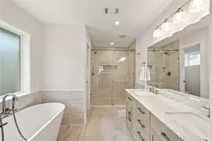 10823 Chimney Rock Rd, Houston, TX 77096 - Photo 3