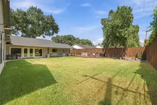 10823 Chimney Rock Rd, Houston, TX 77096 - Photo 39