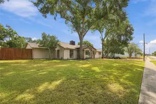 10823 Chimney Rock Rd, Houston, TX 77096 - Photo 5