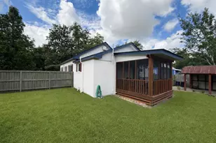 407 2nd St, Humble, TX 77338 - Photo 17