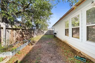 16882 Blackberry Lily Ln, Conroe, TX 77385 - Photo 19