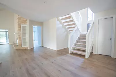 1030 Oyster Bay Drive, Sugar Land, TX 77478 - Photo 5