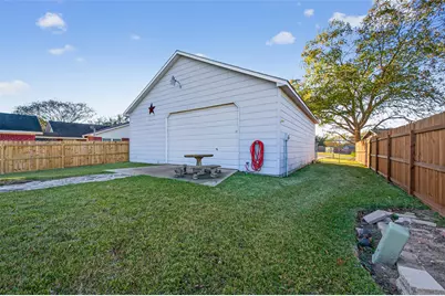 805 Lake View Drive, Montgomery, TX 77356 - Photo 35