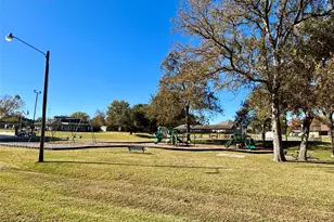 805 Lake View Dr, Montgomery, TX 77356 - Photo 45