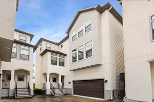 1620 W 24th St, Houston, TX 77008 - Photo 1