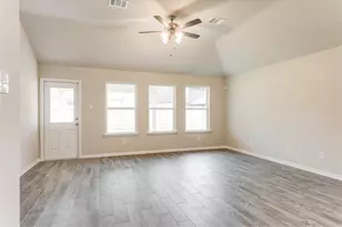 2218 Bright Sunrise Trl, Fresno, TX 77545 - Photo 11
