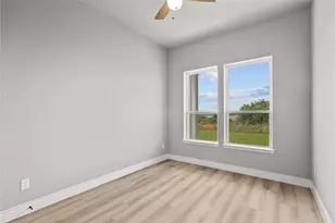 5226 Allen Cay Dr, Texas City, TX 77590 - Photo 17