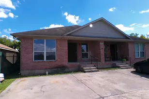10133 Teneha Dr, Houston, TX 77033 - Photo 17