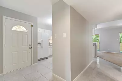 14515 Wunderlich Drive #704, Houston, TX 77069 - Photo 3