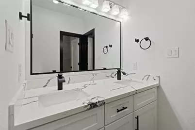 7950 Henson Street #A-B, Houston, TX 77028 - Photo 17