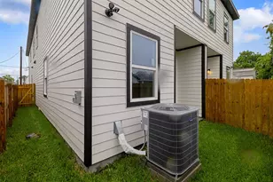 7950 Henson St, Houston, TX 77028 - Photo 25