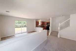 939 Staffordale Manor Ln, Houston, TX 77047 - Photo 7