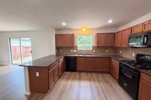939 Staffordale Manor Ln, Houston, TX 77047 - Photo 13