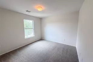 939 Staffordale Manor Ln, Houston, TX 77047 - Photo 17