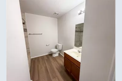 939 Staffordale Manor Lane, Houston, TX 77047 - Photo 15
