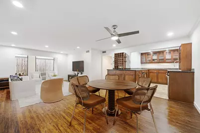 7575 Katy Freeway #4, Houston, TX 77024 - Photo 7