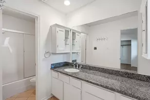 1998 Augusta Dr, Houston, TX 77057 - Photo 21