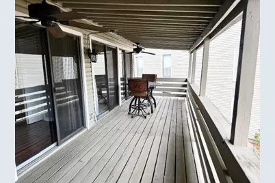 178 April Point N Drive N, Montgomery, TX 77356 - Photo 9