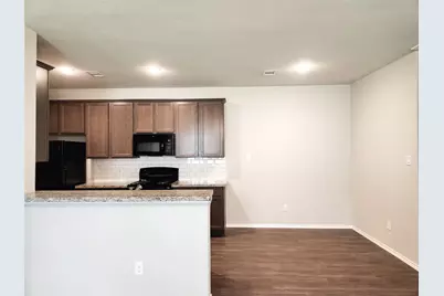 26471 Joy Village Drive #B, Splendora, TX 77372 - Photo 5