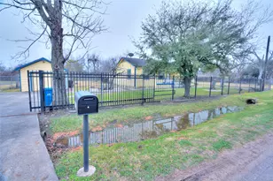 2422 Lone Oak Rd, Houston, TX 77093 - Photo 21