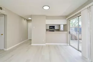 1950 Spenwick Dr, Houston, TX 77055 - Photo 7