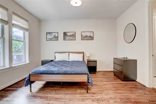 1348 W 25th St, Houston, TX 77008 - Photo 11