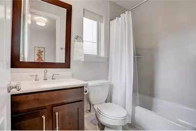 1348 W 25th Street, Houston, TX 77008 - Photo 29