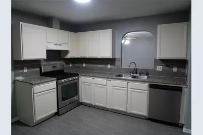 11931 Panay Village Circle, Houston, TX 77048 - Photo 13