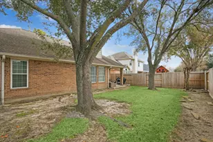 9831 Therrell Dr, Houston, TX 77064 - Photo 41