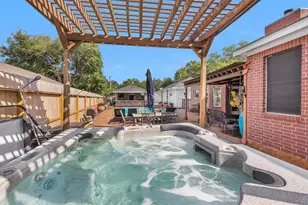 303 Beaumont Dr, Magnolia, TX 77354 - Photo 37