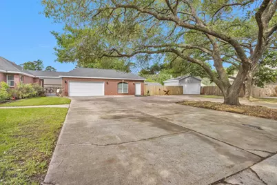 303 Beaumont Drive, Magnolia, TX 77354 - Photo 47