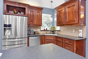 303 Beaumont Dr, Magnolia, TX 77354 - Photo 15