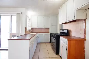 4048 Newshire Dr, Houston, TX 77025 - Photo 3