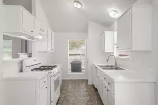 20614 Park Row Dr, Katy, TX 77449 - Photo 11