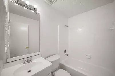20614 Park Row Drive, Katy, TX 77449 - Photo 17